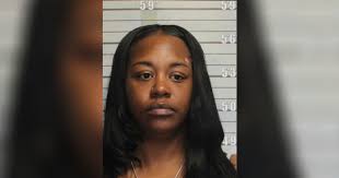 Dayton woman accused of stealing over $2,000 in clothing arrested