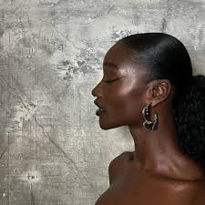 Sienna king for her premiere of @disneylittlemermaid @siennawho  Congratulations !! Can't wait to see this 🫶🏻 #makeup by me using  @maybelline