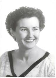 Can someone edit this family photo?