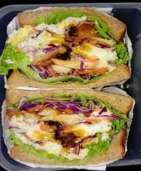 Saya teringin untuk membuatnya selepas makan sandwich sardin yang dibuat. Resepi Wanpaku Sandwich Viral Yang Senang Healthy