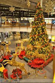 The Mills At Jersey Gardens Mall Dressed Up And Waiting For The Holidays Shoppers Rejoice Holiday Decor Garden Mall Holiday