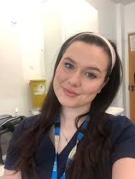 I'm a loving woman from london🇬🇧, 46, passionate about gardening and  sports. I'm caring and cheerful, ready for a kind partner to share life's  adventures. 📞 hopp.bio/chatmeewhatsappsingle