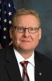 Edwardsville police chief finds new career path