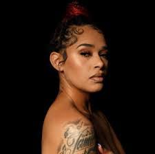 Kaycee Ogle's Instagram, Twitter & Facebook