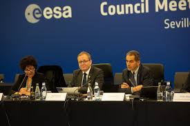 In the first official press conference of his presidency, joe biden dodged questions from friendly on thursday, biden faced the white house press corps for the first time since taking office 65 days ago. Esa Press Conference Following The Conclusion Of Space19