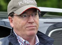 HARD NOT TO ADMIRE THIS MODEL BREEDER