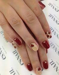 Rotes Und Helles Gold 2020 Nagel Rot Nagel Kunst Nageldesign