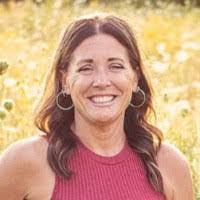 Kristy Lozano's Instagram, Twitter & Facebook