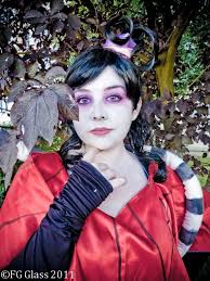 She owns a black cat named percy. Lydia Deetz Beetlejuice Animated Series By Nanavondeetz On Deviantart