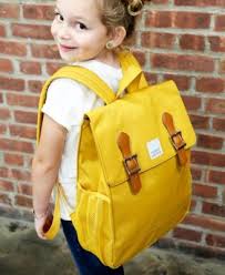 charlie backpack yellow 保育園