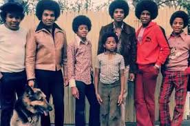 Sa plateasca 500000 $ pentru ultima poza cu michael jackson). Pro Tv TatÄƒl Lui Michael Jackson A Murit Zece Momente PreÈ›ioase Din Ultimul An De ViaÈ›Äƒ Al Lui Joe Jackson