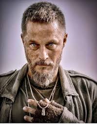 SCAM ALERT: Fake Travis Fimmel Accounts