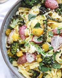Roasted Spring Vegetable And Goat Cheese Fettuccine How Sweet Eats Recipe Easy Pasta Recipes Goat Cheese Pasta Pasta Recipes
