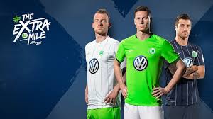 Encuentra una nueva camiseta vfl wolfsburg en fanatics. Nike Wolfsburg 16 17 Kits Released Footy Headlines