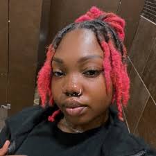 Hannah Roe (@hannahroee)