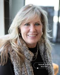 📆 Celebrating our top performers for January! Kudos to our outstanding  Listing, Showing, and Closing Agents for their hard work and dedication.  Your success drives us forward! 🏆 🔑 Top Showing Agents: