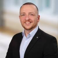 200+ "Michael Bau" profiles