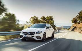 Scarica Sfondi Mercedes Benz E63 Amg 2017 Auto Motion Blur Strada Bianco E Class Mercedes Besthqwallpapers Com Mercedes Amg Mercedes Benz E63 Amg Mercedes Benz E63