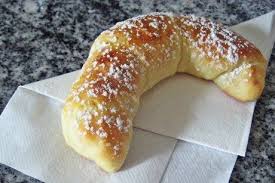 Burgenlandische Nusskipferl Rezept Rezept Kochen Und Backen Rezepte Rezepte Geback