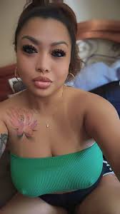 makoto — cutest spot in miami and sushi are out of this world. thank me  later. 🥢