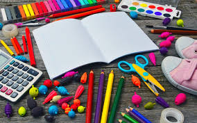 Produits cancérigènes, mutagènes, perturbateurs endocriniens ne concernent pas que l'alimentation mais contrairement à ce qu'on pourrait penser, les fournitures scolaires écologiques ne sont pas forcément plus chères. Rentree 2021 Emmaus Fournitures Pas Cheres