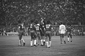 Reis alleen naar brazilië als het noodzakelijk is. File Wk 74 Nederland Tegen Brazilie 2 0 Bestanddeelnr 927 3030 Jpg Wikimedia Commons