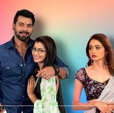 Ranbir says he don't want anyone to see them together and misunderstand and promises to fix everything. Twist Of Fate On Zee World Sunday 6th June 2021 Update Blasters Series Updates