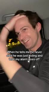 avalin 🚢 (@avalinxrenae)'s video of alarm