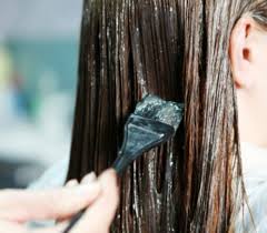 Hair dyes often contain a lot of chemicals, including ammonia, parabens, phthalates, and hydrogen peroxide however, when it comes to hair dye, only a small amount of chemicals get absorbed through the scalp. Pregnancy Hair Changes 5 Changes You Can Expect