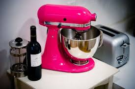 My Beloved Hot Pink Kitchen Aid Is Settling In Very Nicely Thank You Flickr Hot Pink Kitchen Kitchen Aid Pink Kitchenaid Mixer