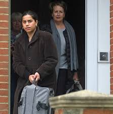 The program aired live at 4:00 p.m. Martin Bashir S Wife 63 And Daughter Leave 1 7m Hampshire Home Daily Mail Online