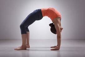 Chakrasana Wheel Pose Urdhva Dhanurasana How To Do Benefits The Art Of Living India