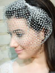 Take tulle size 3 m x 0.5 m, cut it into 2 equal parts. 120 Diy Headpiece Ideas Headpiece Headpiece Diy Wedding Hairstyles
