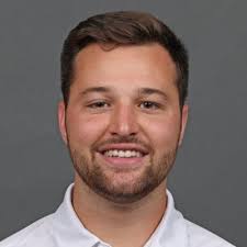 Super thankful to DeVante Frazier for allowing me to work the Sweet Sixteen  and Elite Eight games at the KFC Yum! Center this past week.