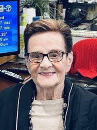 Beverly Roth's Instagram, Twitter & Facebook