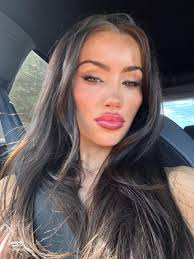 Mastering the Art of Car Selfies: Tips & Tricks