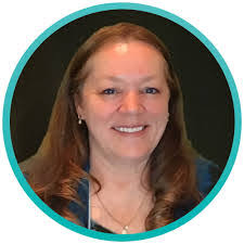 Kelly Encarnacao's Instagram, Twitter & Facebook