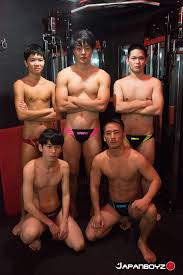 Tokyo Speedo Studs Japan Boyz | GayMobile.fr
