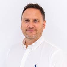 Richard Templeman's Instagram, Twitter & Facebook