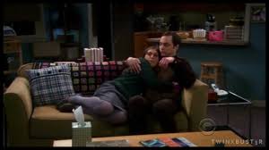 I was hysterical when i saw this on the episode for the first time. Big Bang Theory Ihre Sohne Wissen Nicht Dass Ihre Mutter Ein Star Ist