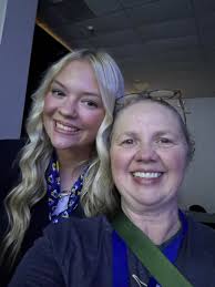 Bauxite High School дадалі новае фота.