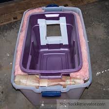 Below are instructions for making a diy winter shelter for one cat. Build You Own Low Cost Outside Cat Shelter Outdoor Cat Shelter Outside Cat Shelter Cat House Diy