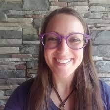 Shanna Gray's Instagram, Twitter & Facebook