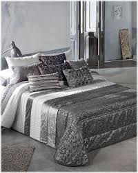 couvre lits et boutis de la collection antilo deco chambre rustique jete de lit couvre lits