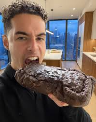 Hey Leute! Der Rücken zwickt, und die Falten werden auch nicht weniger