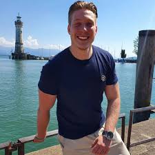 Weil ich jetzt einen richtigen mann an meiner seite habe und keinen kleinen jungen, schießt sie damit zugleich gegen ihren verflossenen. Temptation Island Sabine Hat Nach Mike Aus Neuen Partner Promiflash De