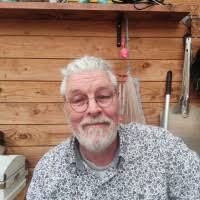 100+ 'Harry Berg' profiles