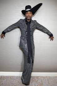 I just haven't been breathing for the past day, billy porter tells deadline, describing how he felt leading up to this morning's primetime emmy nominations. How Billy Porter Got His Skin Glowing For The Emmys Los Angeles Times