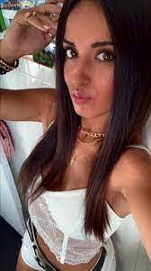 Shanna Silva's Instagram, Twitter & Facebook