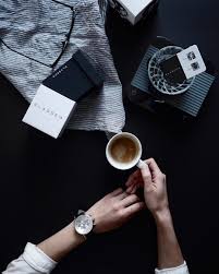 kaz 55 on instagram とうとう我が家にもイタリアの時計ブランド klasse14 から時計が届きました 女性の腕にメンズサイズを付けてもかっこいい 今ならなんと www klasse14 things to buy mesh strap watch coffee lover